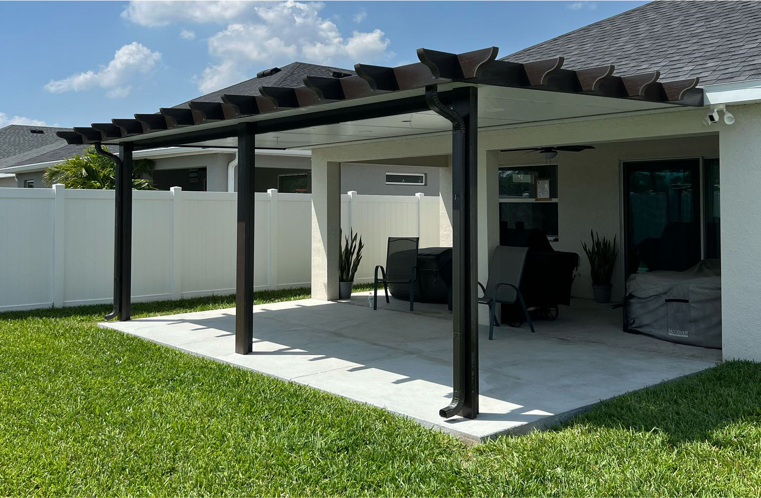 ES-CONTRACTORS Pergola patio roof